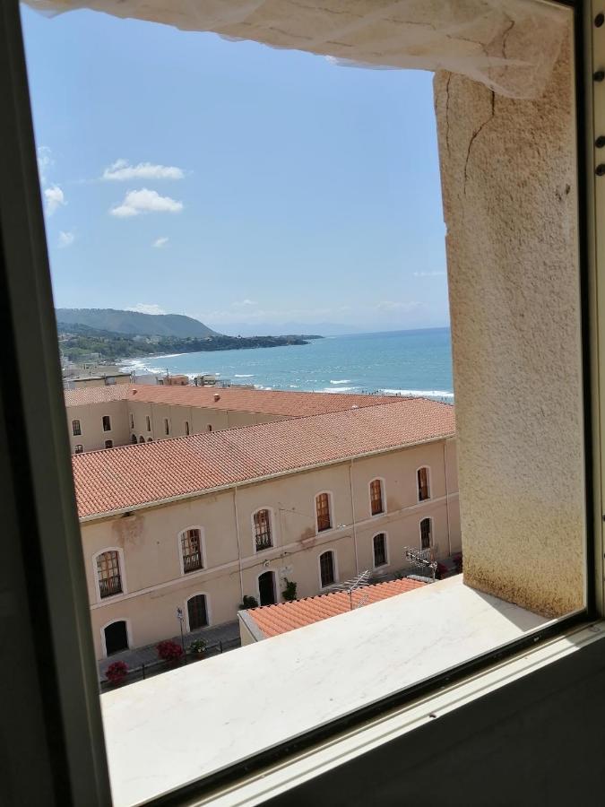 Una Stanza A Cefalu Exterior photo